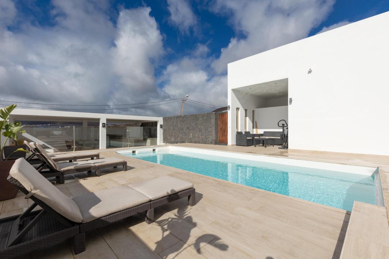 Villa Serenity Tías Exteriér fotografie