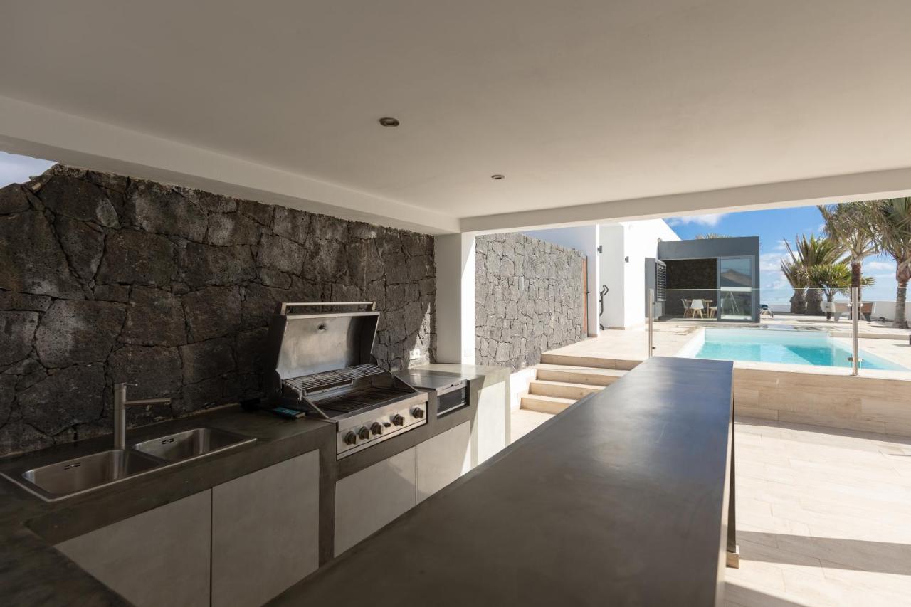 Villa Serenity Tías Exteriér fotografie