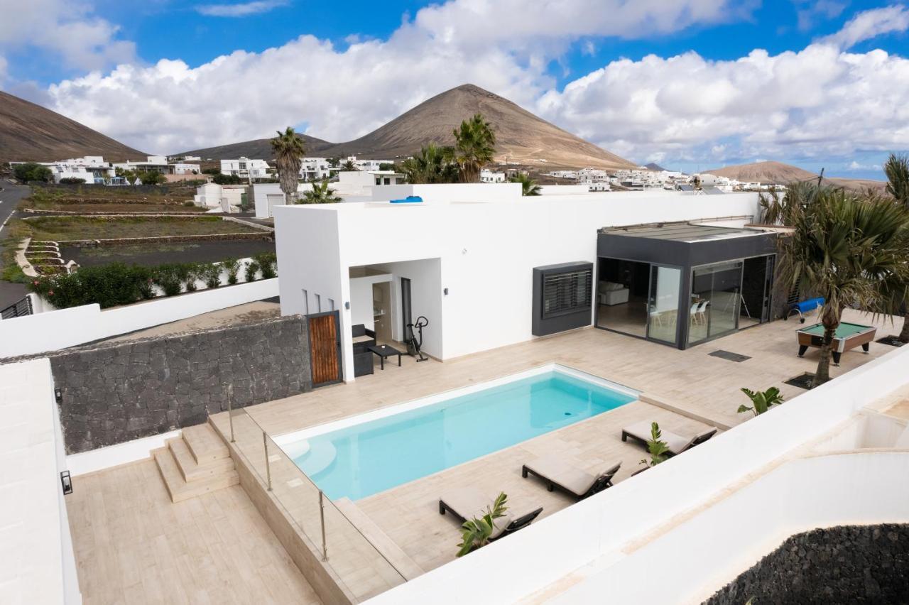 Villa Serenity Tías Exteriér fotografie