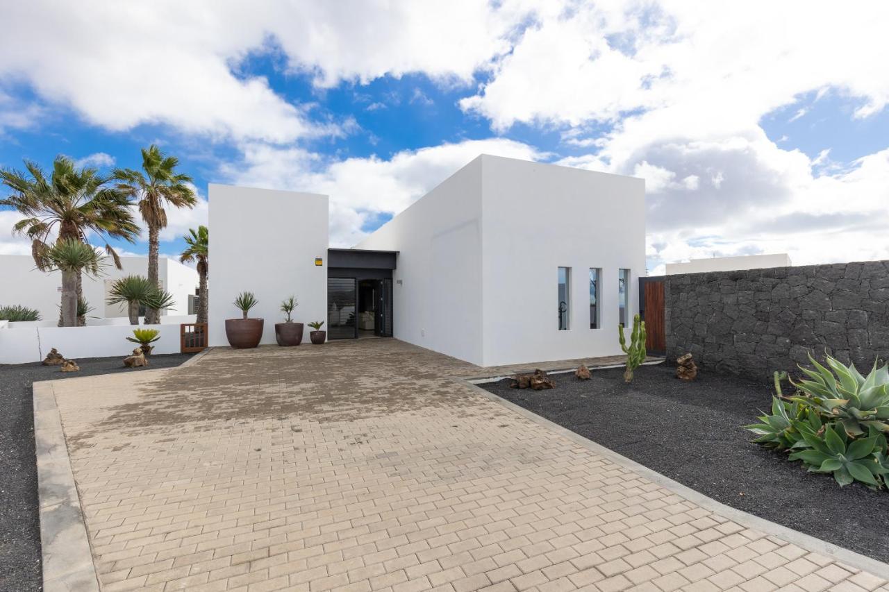 Villa Serenity Tías Exteriér fotografie